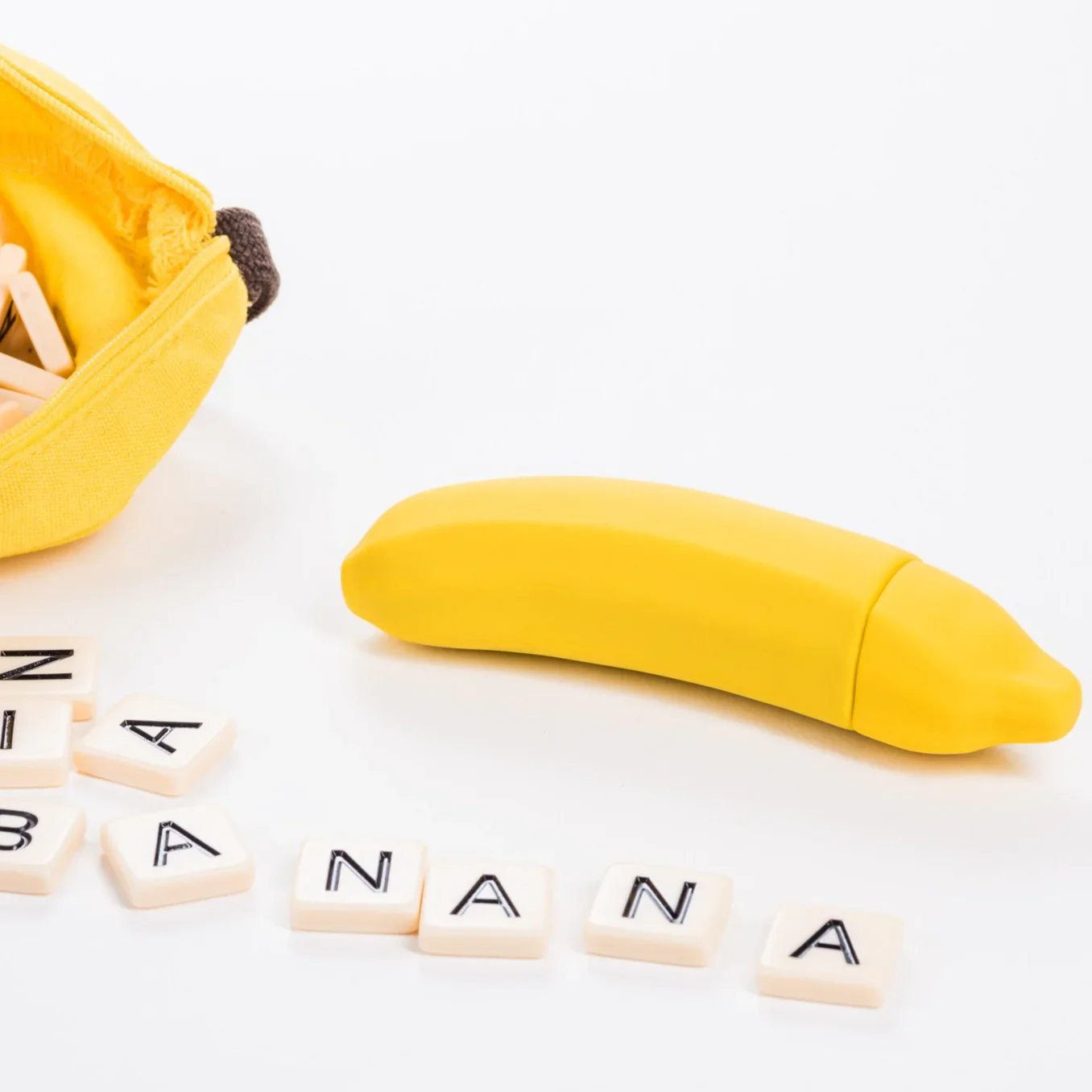Banana Emojibator Vibrator - Image 3