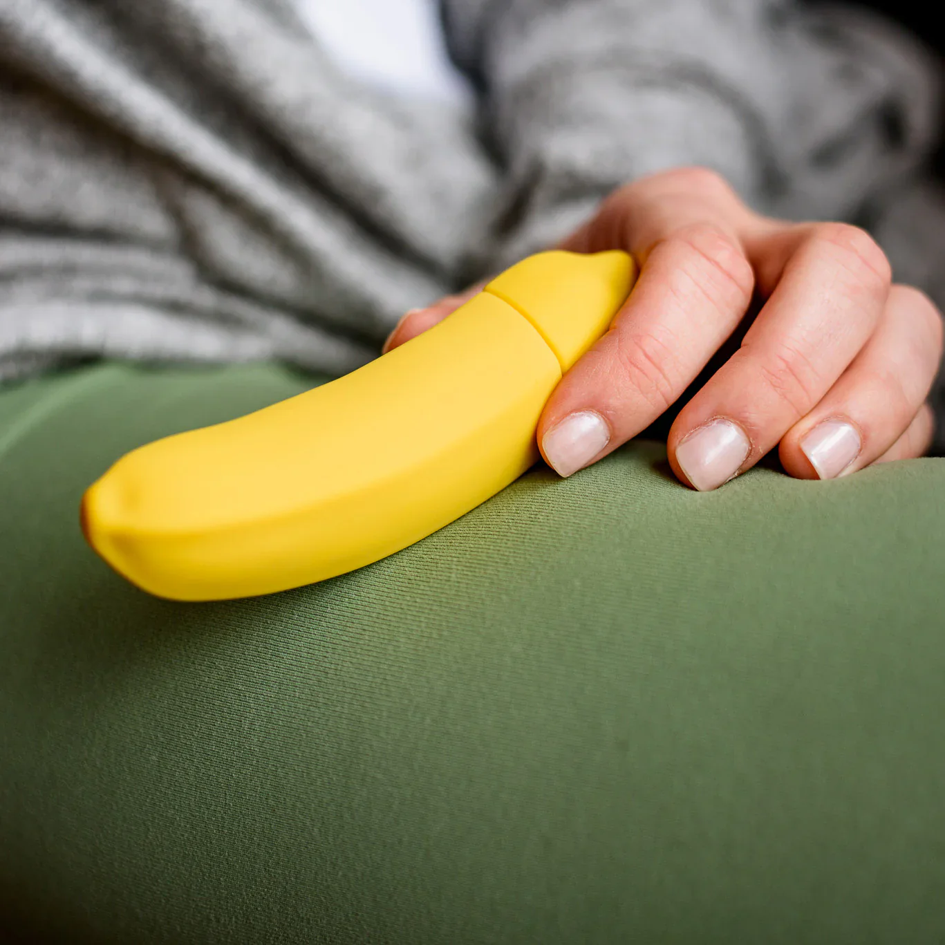 Banana Emojibator Vibrator - Image 9