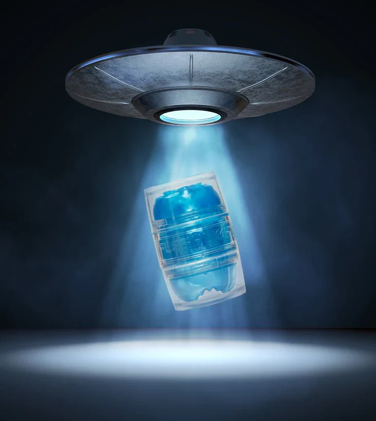 Fleshlight Quickshot Alien Lady/Butt, Metallic Blue - Image 3