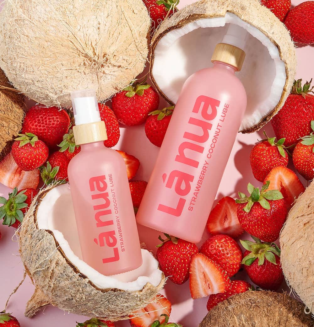 La Nua Strawberry Coconut Flavored Water-Based Lube - Image 2