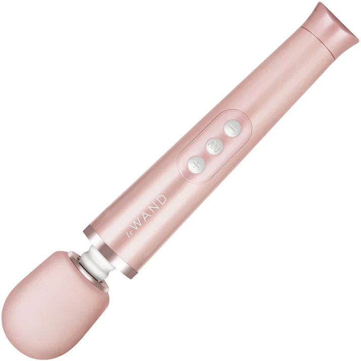 Le Wand Petite Rechargeable Massager in Rose Gold - Image 6