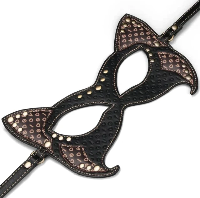 Rebellion Reign Cat Mask in Vegan Leather - Image 5