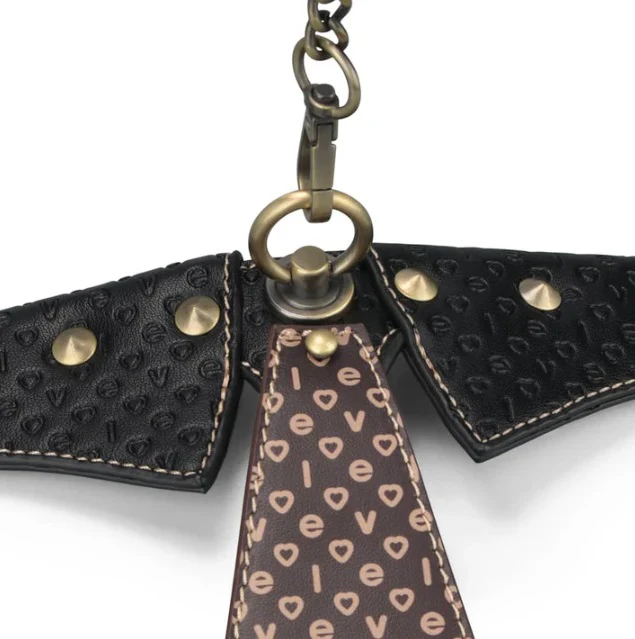 Rebellion Reign Collar and Leash by LoveToy - Image 6