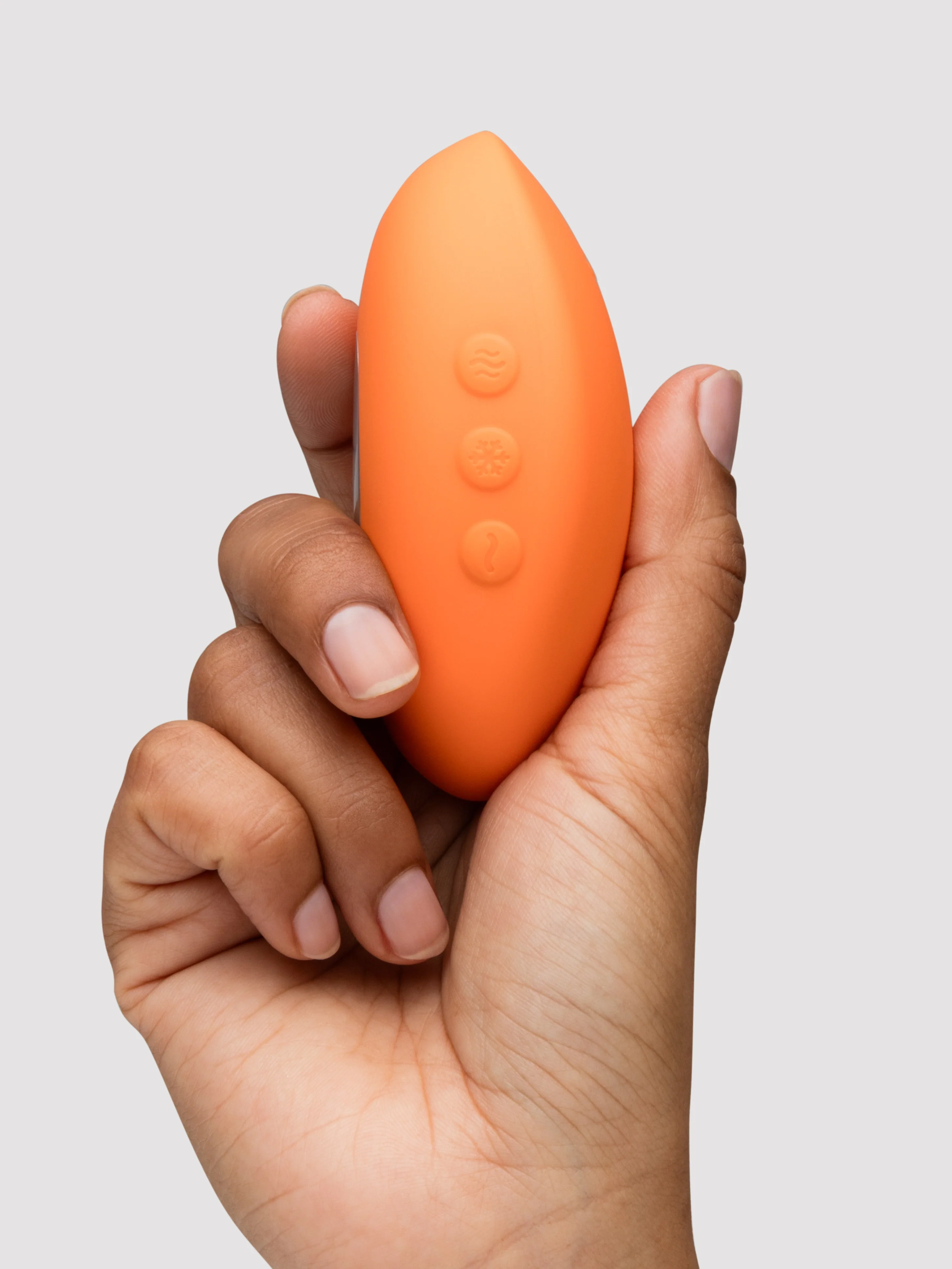 We-Vibe Temp Heating and Cooling Lay-on Vibrator in Tangerine - Image 12