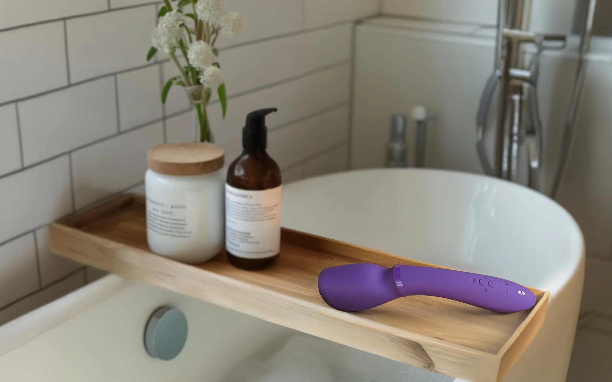 We-Vibe Wand 2-Purple - Image 4