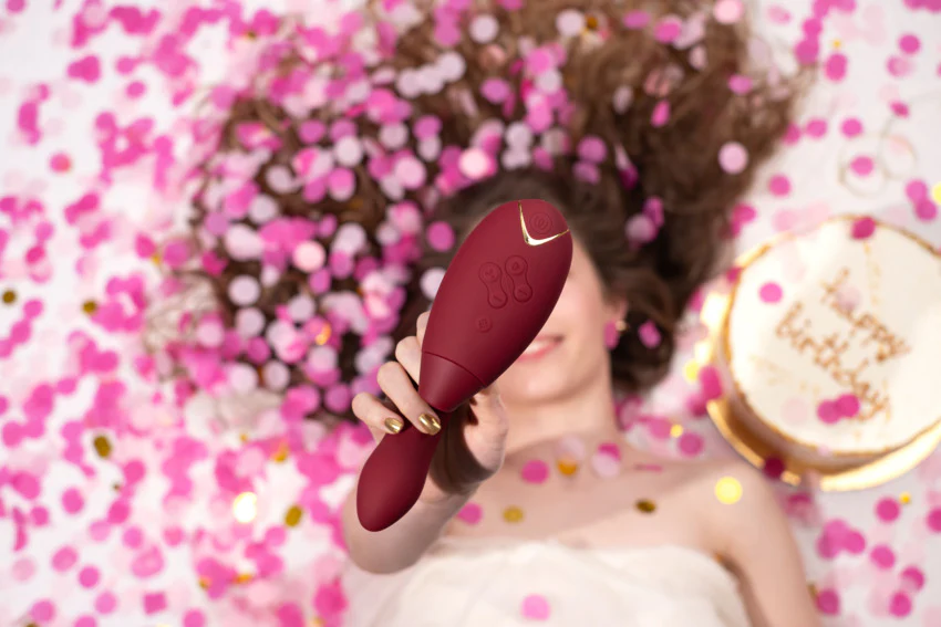 Womanizer Next Duo 2-in-1 G-Spot Vibrator in Dusky Pink - Image 6